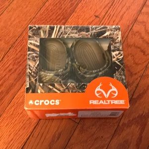 Crocs Little's Realtree max 5